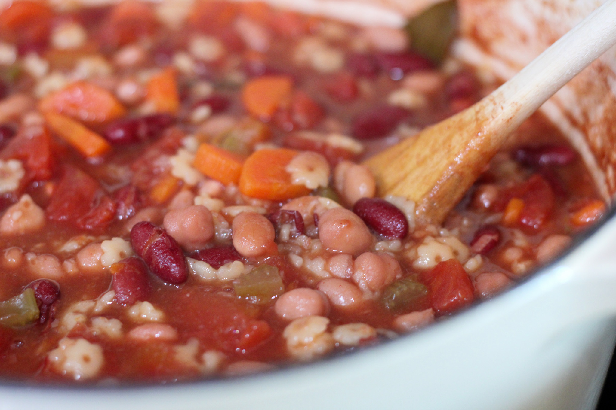 How to Make Minestrone Soup from Scratch